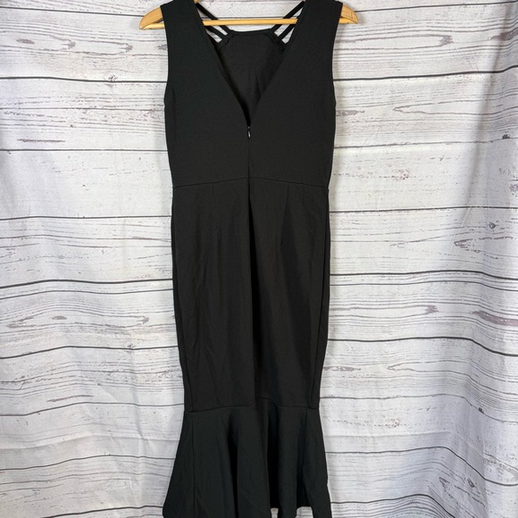 Pretty Garden Elegant Black Sleeveless Dress Size S - Picture 2 of 8